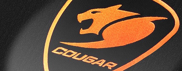 Геймерське крісло Cougar Armor Black/Orange вишитий логотип